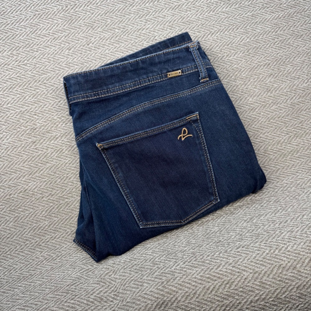 DL1961 Straight Leg Jeans 32 Dark Blue Denim Stretch Casual Classic Indigo